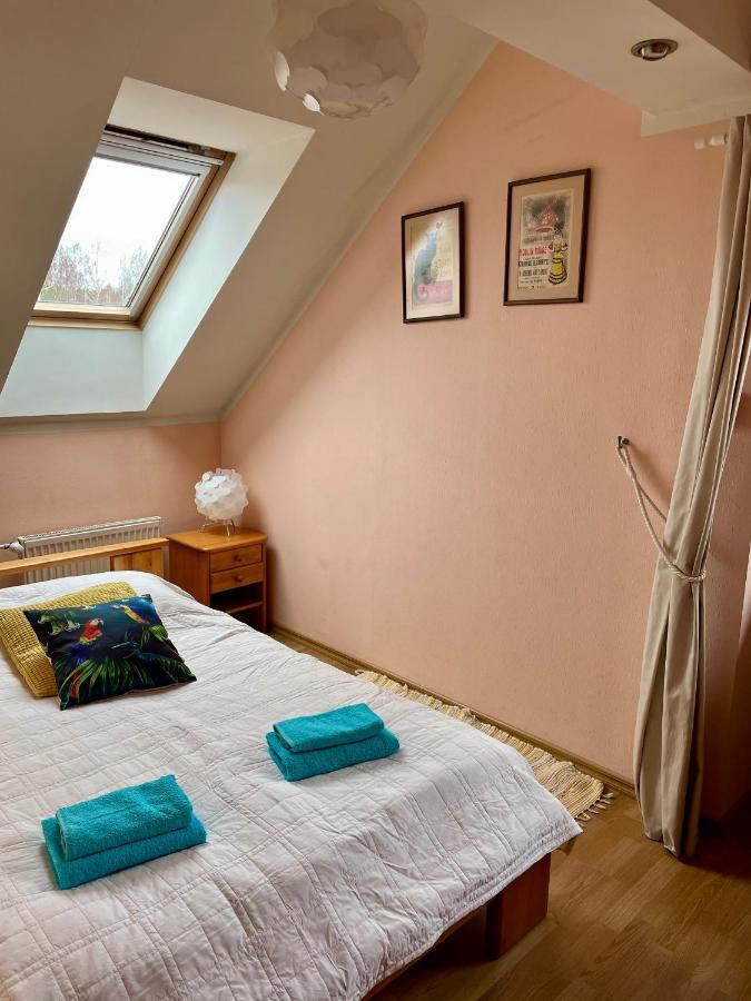 Hotel Piejuras Nams Ķesterciems Esterno foto
