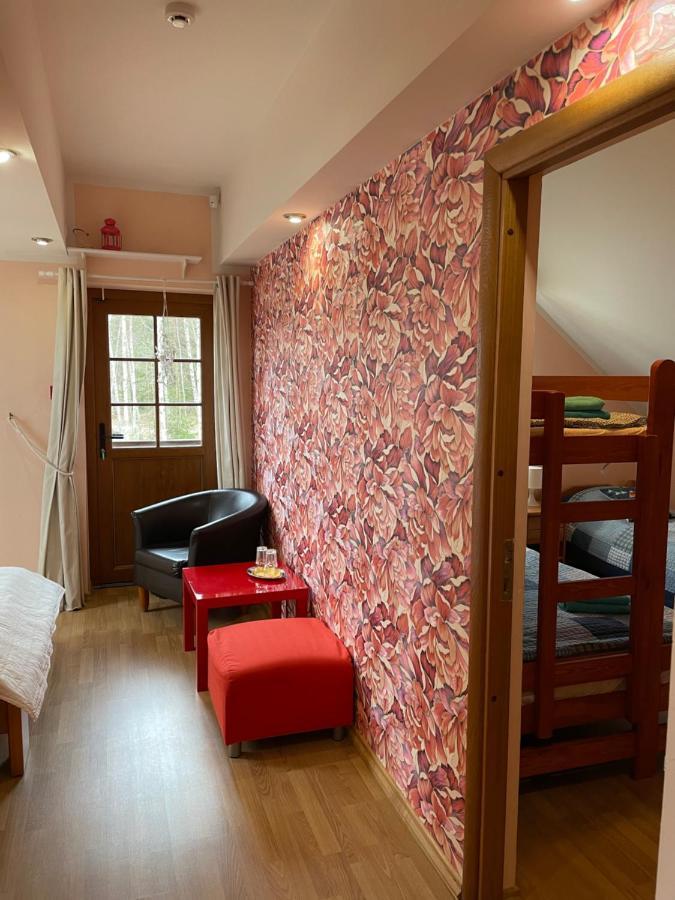 Hotel Piejuras Nams Ķesterciems Esterno foto