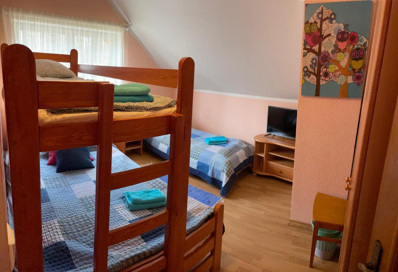 Hotel Piejuras Nams Ķesterciems Esterno foto