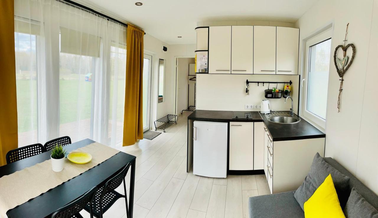 Hotel Piejuras Nams Ķesterciems Esterno foto