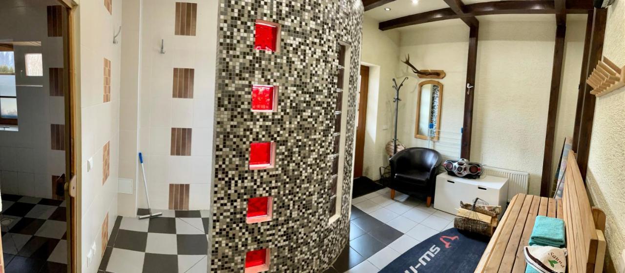 Hotel Piejuras Nams Ķesterciems Esterno foto
